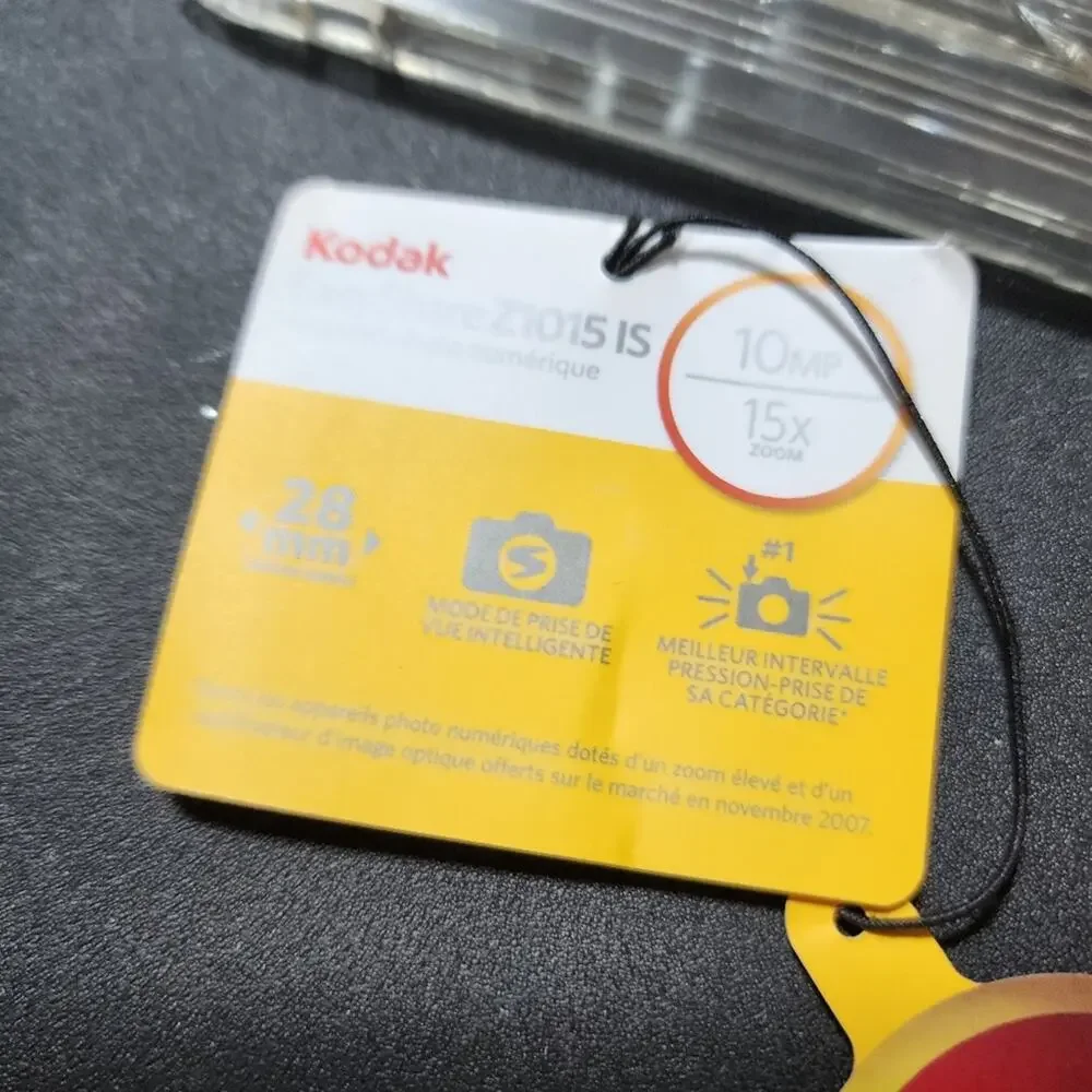 KODAK EUC EASY SHARE Z1015 IS DIGITAL CAMERA 10MP
